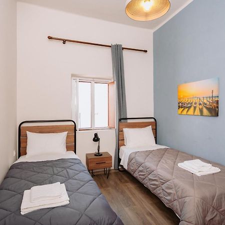 Rhodes Old Town Apartment Manos Rhodes City エクステリア 写真